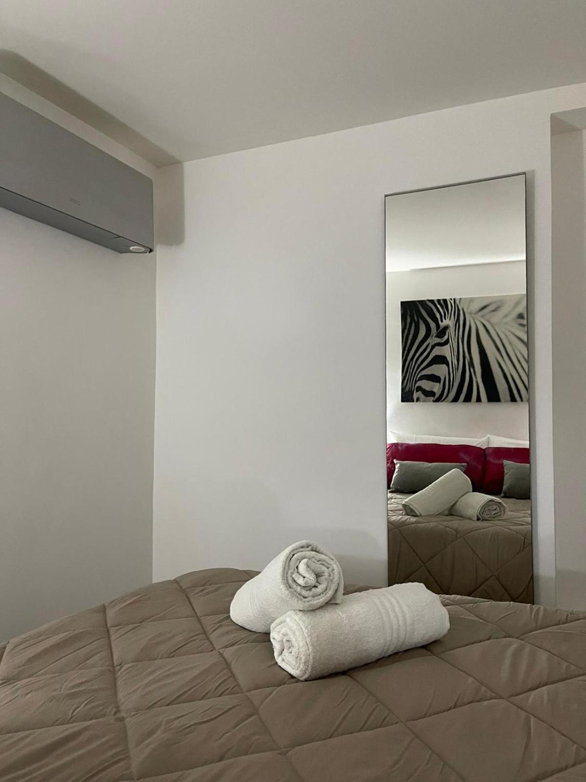 Sweet Aura Villa Brindisi Bagian luar foto